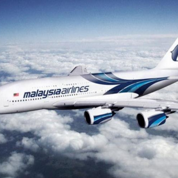 Các hãng hàng không  theo dõi chuyến bay bằng công nghệ gì?