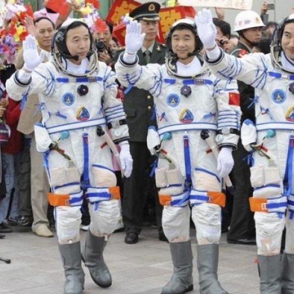 Trung Quốc sẽ đưa tàu thăm dò lên vùng tối của Mặt trăng vào năm 2018