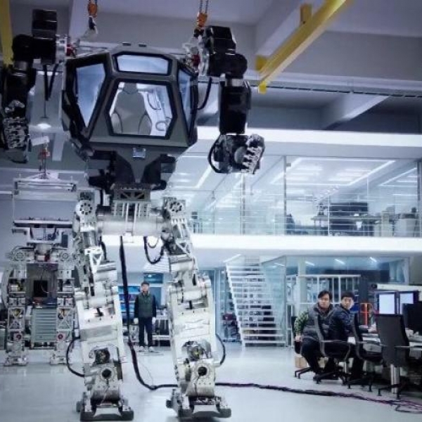 Hàn Quốc phát triển robot chiến đấu khổng lồ