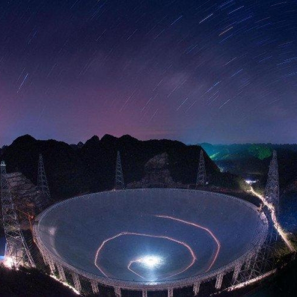 Kính thiên văn lớn nhất thế giới mở cửa đón du khách tham quan