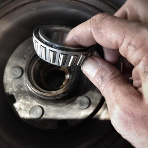 SKF đề xuất ứng dụng hướng dẫn lắp ráp vòng bi trên smartphone