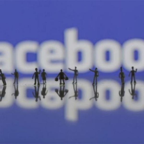 Facebook đạt mốc 2 tỷ người dùng