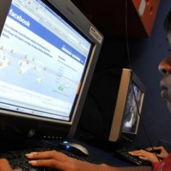 Sự cố không hay ở Pakistan của Facebook