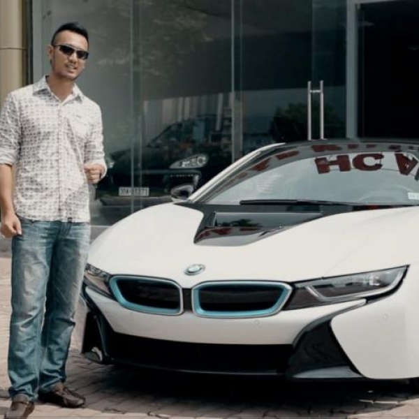 Đánh giá xe BMW i8 tại Hà Nội