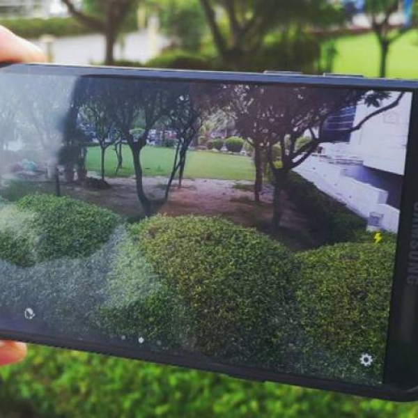 Smartphone Samsung đầu tiên có camera kép mặt trước sẽ là Galaxy S8