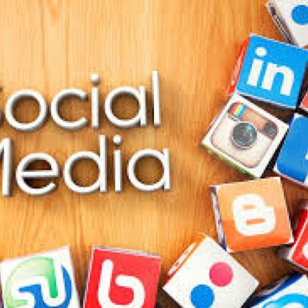 Top 10 website mạng xã hội lớn nhất thế giới