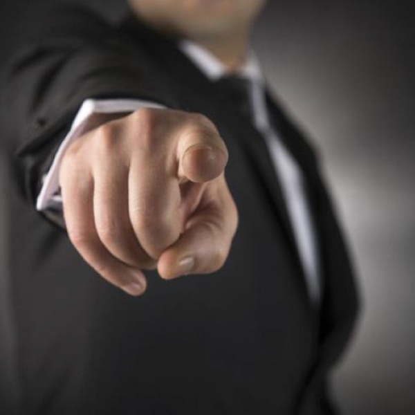 Luôn có những người khiến chúng ta cảm thấy bản thân quá lạc hậu