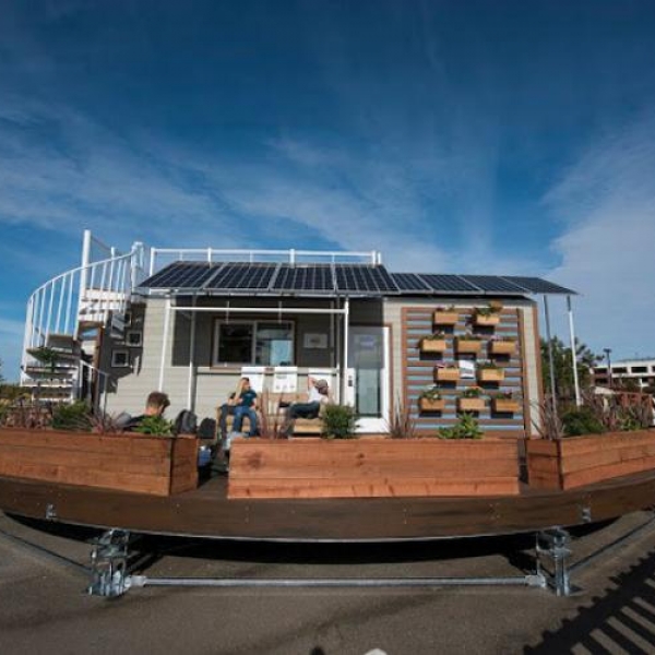 Cận cảnh ngôi nhà 22m2 có thể tự xoay để đón nắng