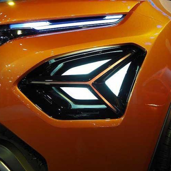 Tata H5X Concept - phiên bản Land Rover Discovery Sport giá rẻ